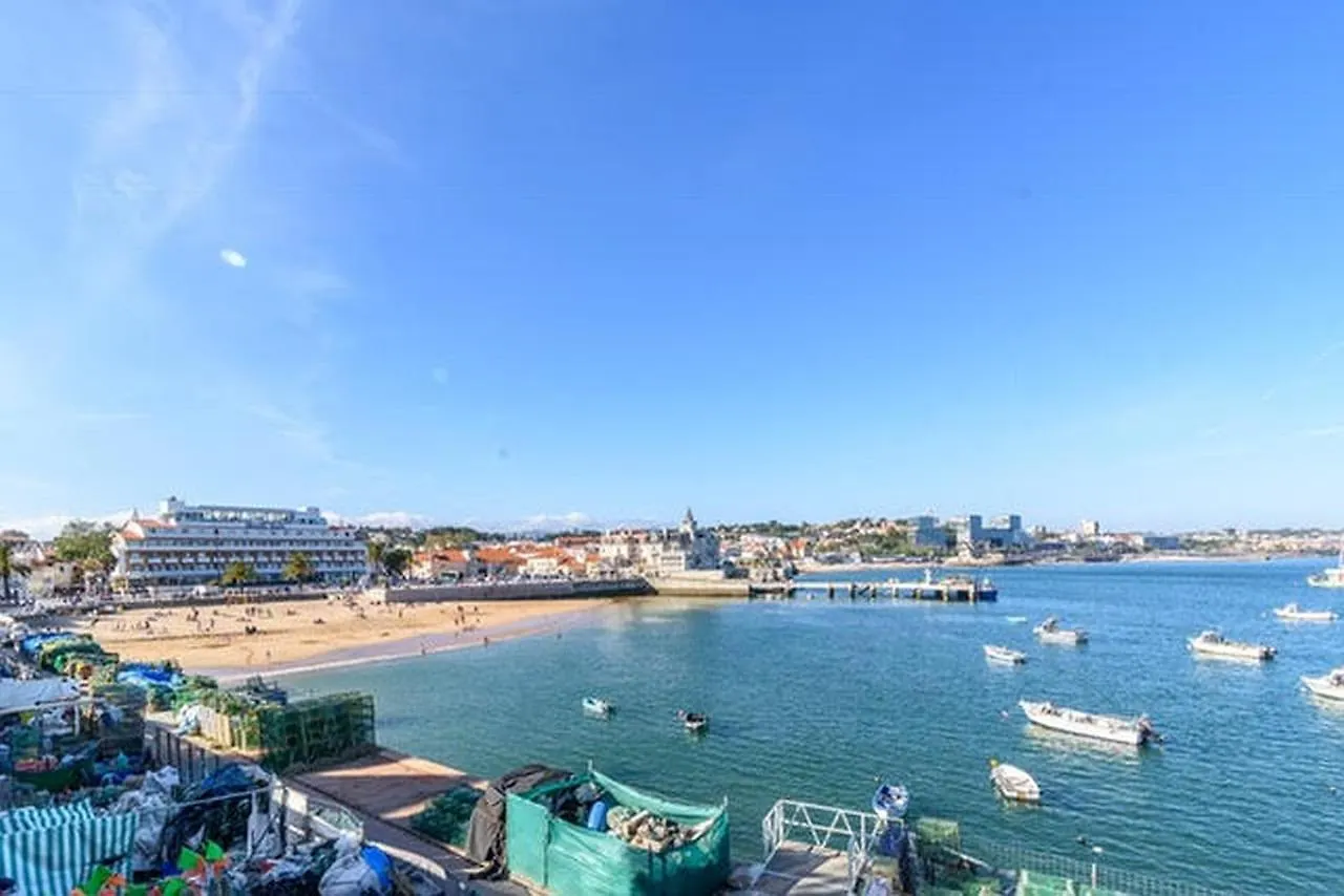 Luxury Apartment Suite Historic Center Of Cascais
