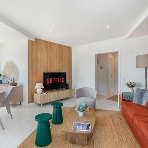 Apartment Whome Coastline Atlantic Gardens W/ac, Parking & Sea View, Cascais
